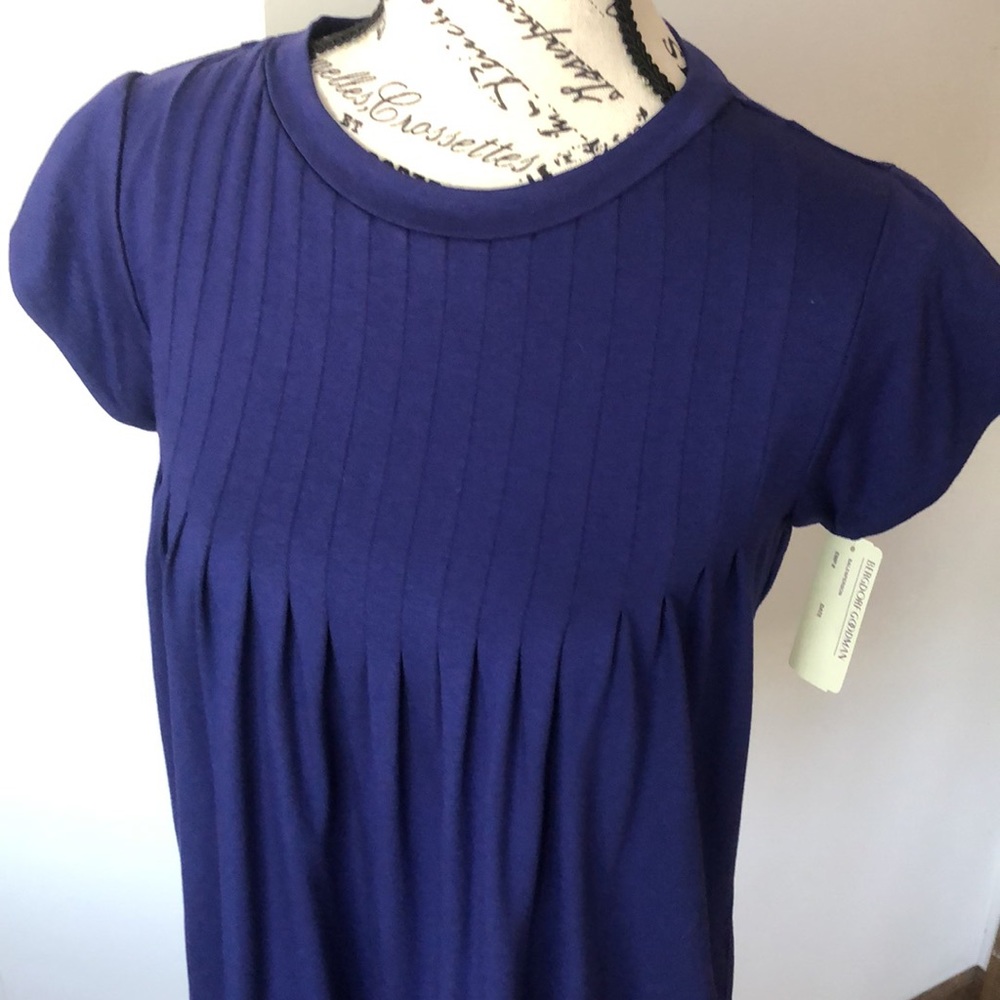 Theory Cinder top in color Lapis and fabric Reach short sleeve top Sz Small NWT